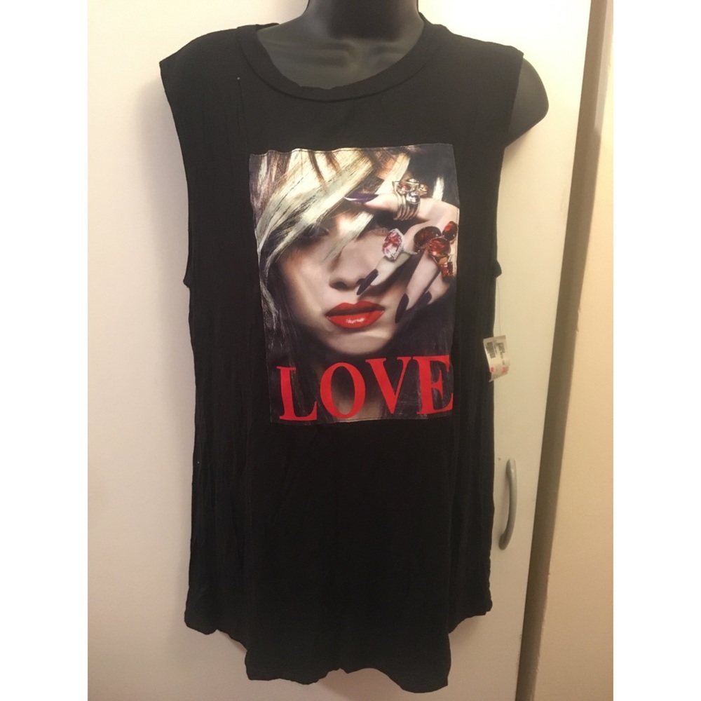 Armless top